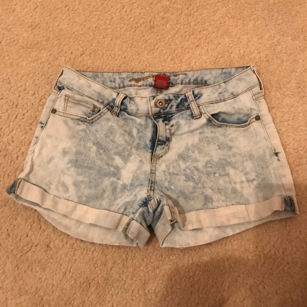 Arizona short size 9